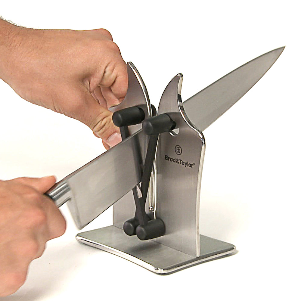 Professional Knife Sharpener, Original, in use